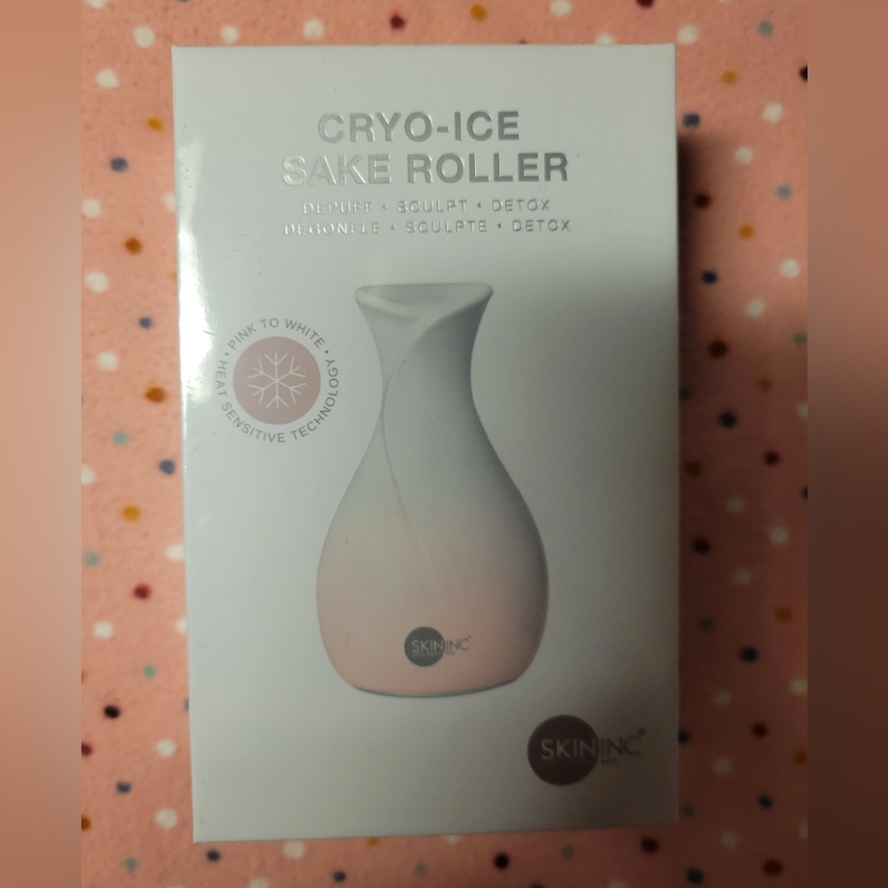 Cryo-Ice Sake Roller by SkinInc
